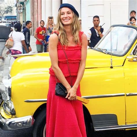 maglia chanel cuba|Chanel in Cuba: See All of the Chicest Instagram Moments.